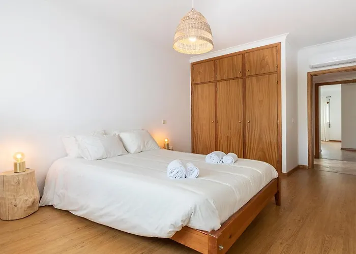 Nazare 3Br Sea View