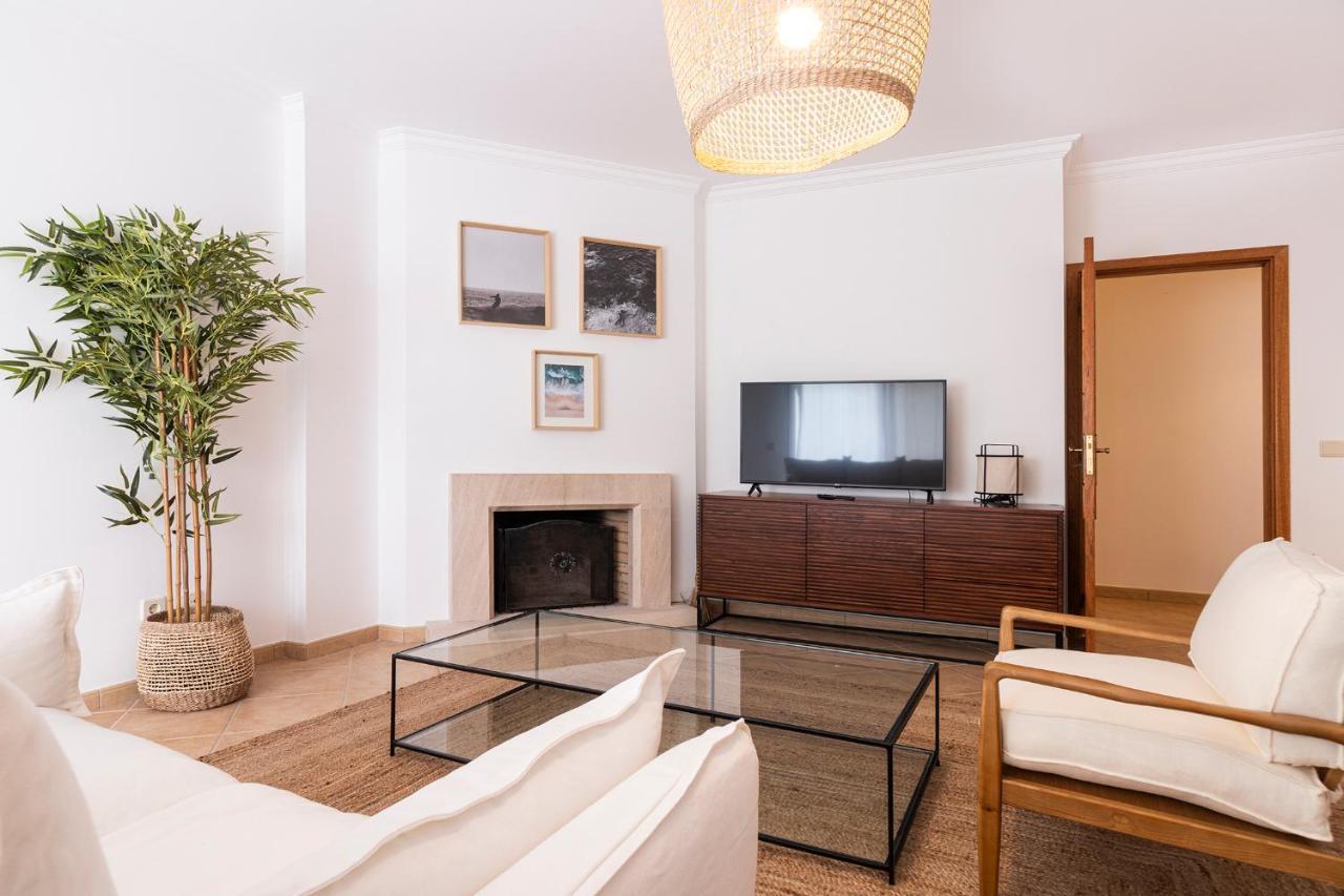 3br Sea View Apartment